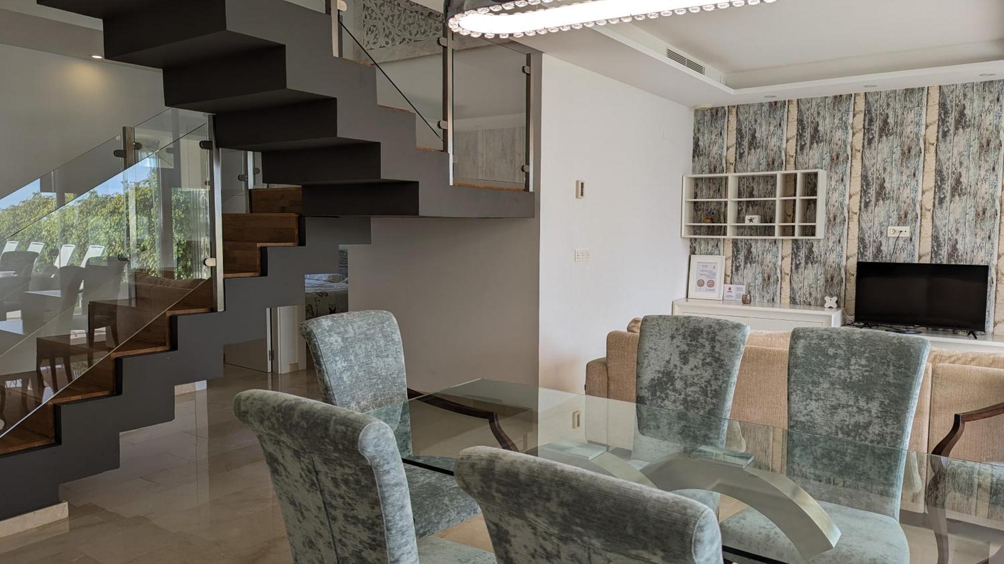 Paradise Beachfront Luxury Villa Вильяхойоса Экстерьер фото